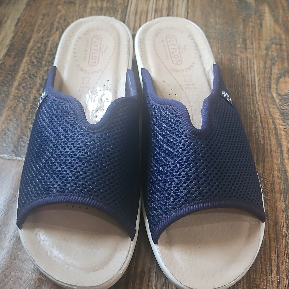 Fly Flot Women's Navy Blue Slide Sandals.‎ Made In Italy